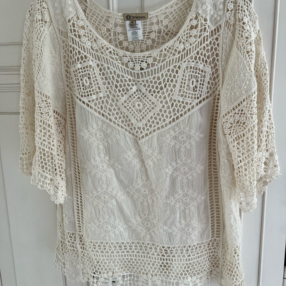 Ivory top - Picture 3 of 4